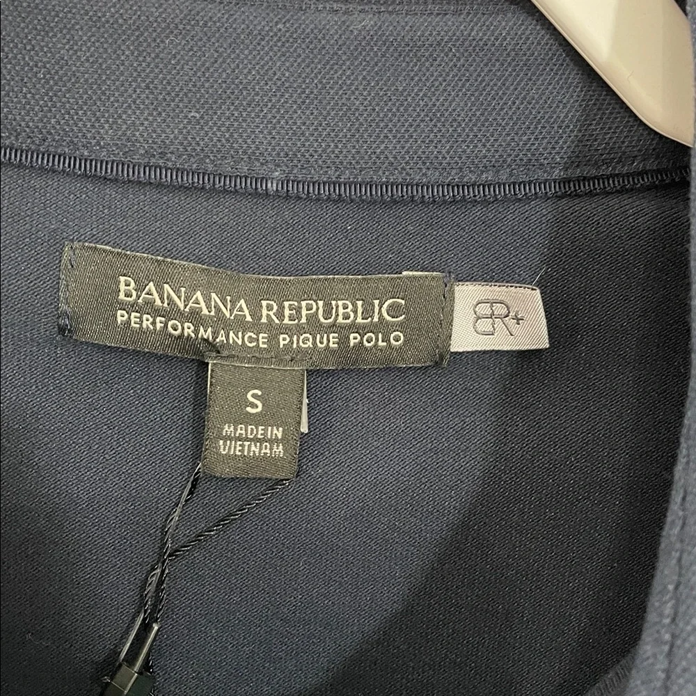 Banana Republic Navy Performance Don’t Sweat it Polo Shirt